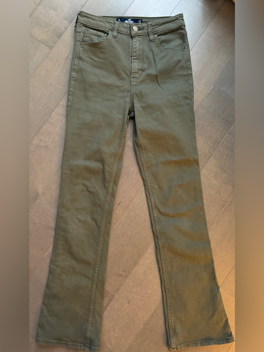 Hollister High-Rise Women’s Jeans in Olive Green